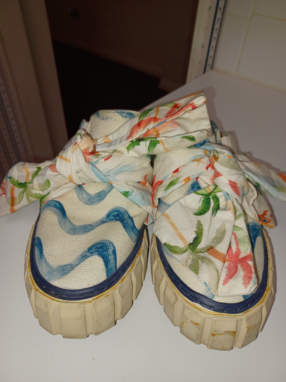 Farm Rio Canvas Floral & Wave Print Slip-On Platform Sneakers - White/Blue